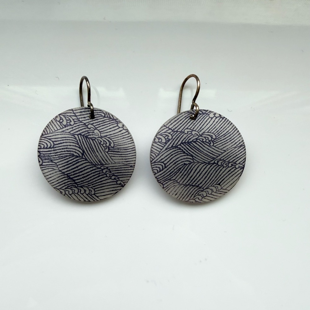 Black & White Wave Patterned Earrings